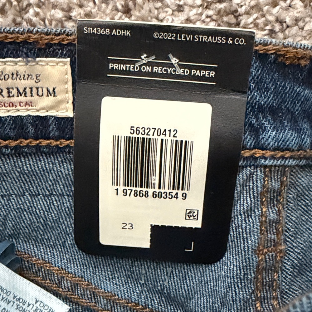 Levi’s 501 High Rise Women’s Shorts - Picture 4 of 4